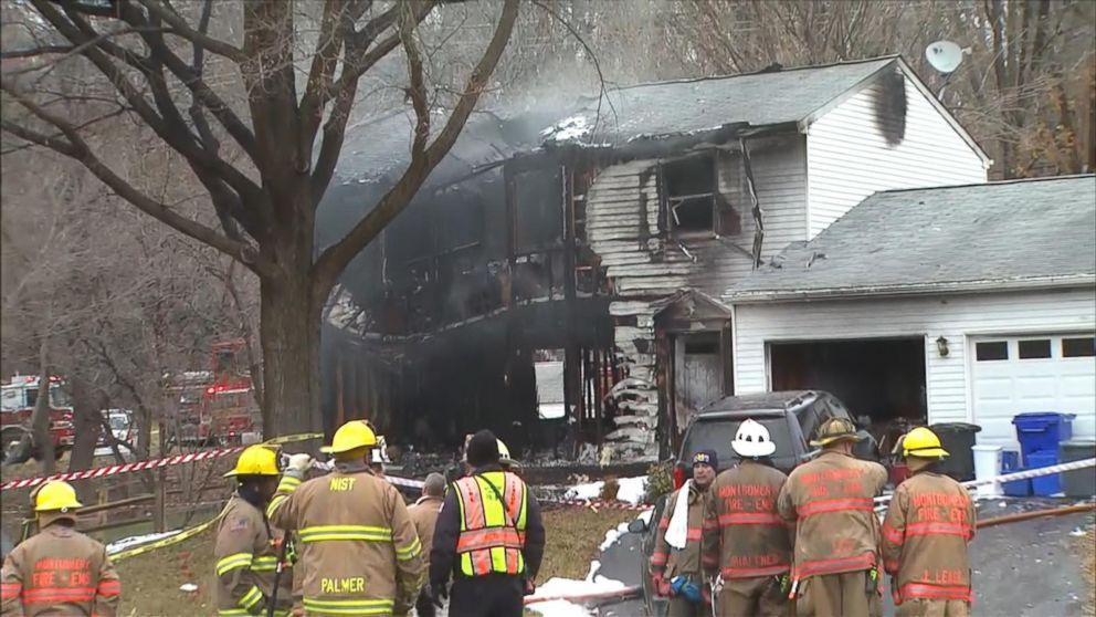 jet-crashes-into-maryland-home-leaving-3-people-dead-video-abc-news