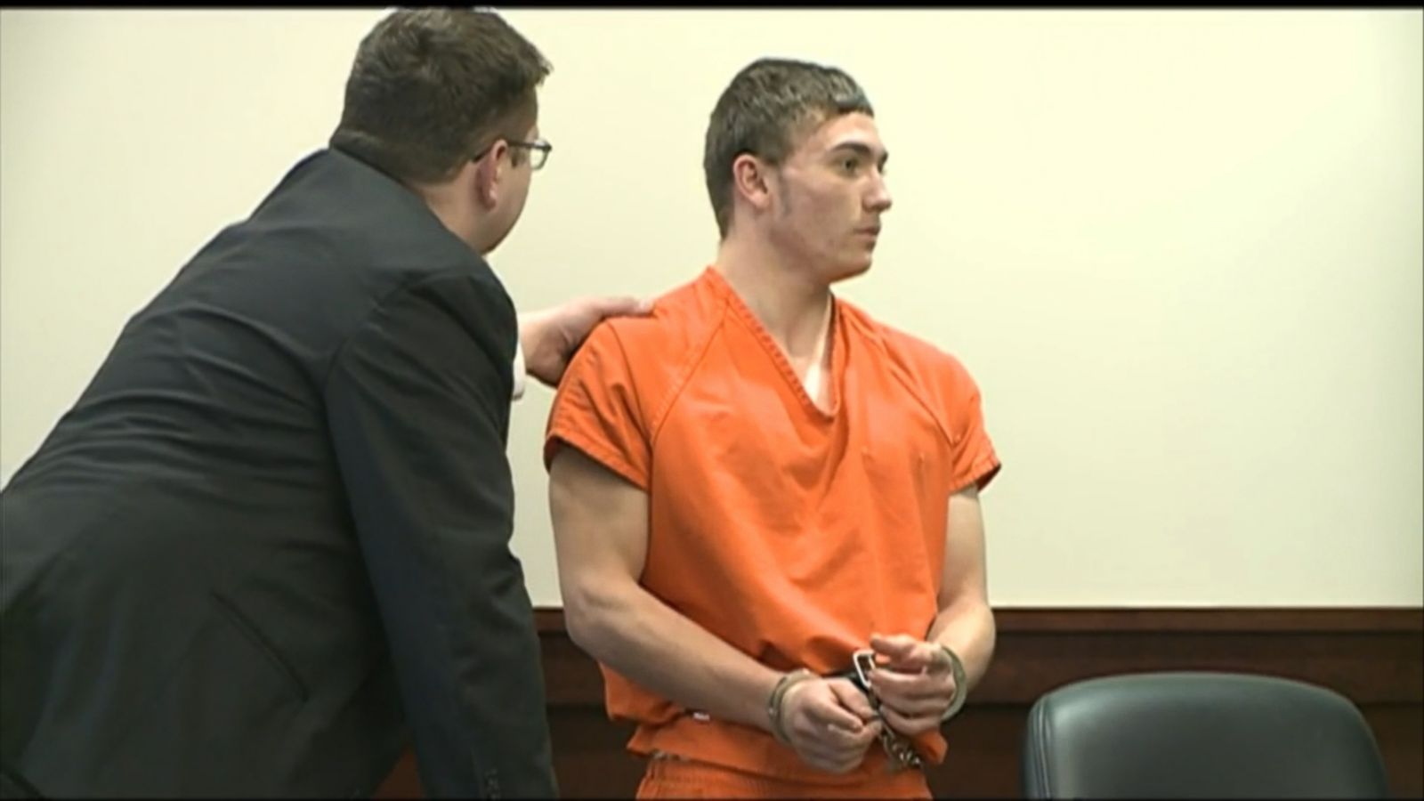 Bonnie and Clyde Teen Refuses to Stay in Courtroom During Hearing ...