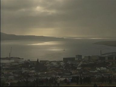 VIDEO: Spectacular images from rare total solar eclipse. 