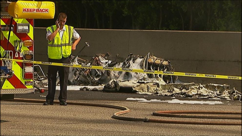 Four People Killed After Plane Crashes on Atlanta Highway Video ABC News