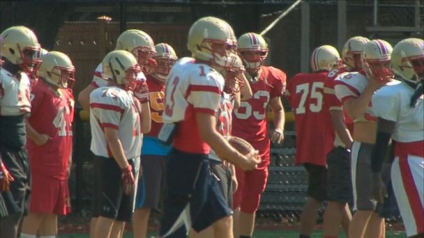 Video Football Coach Apologizes After Teens Suffer Burns From Punishment Abc News 5752