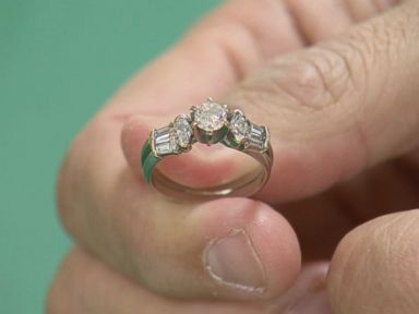 VIDEO: A generous donor dropped a diamond engagement ring into a Salvation Army red kettle outside of a Massachusetts grocery store.