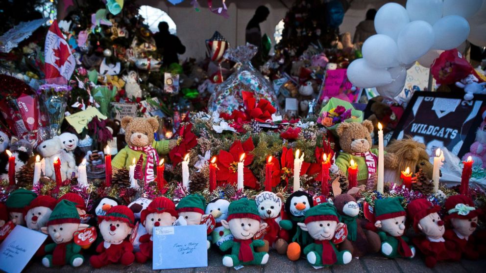 PHOTO: A memorial for those killed in the school shooting at Sandy Hook Elementary School is seen on Dec. 24, 2012, in Newtown, Conn.