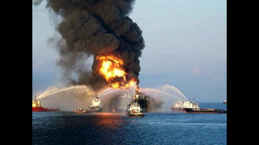 Archival Video Deepwater Horizon Oil Rig In Gulf Of Mexico Ignited In 10 Explosion Video Abc News