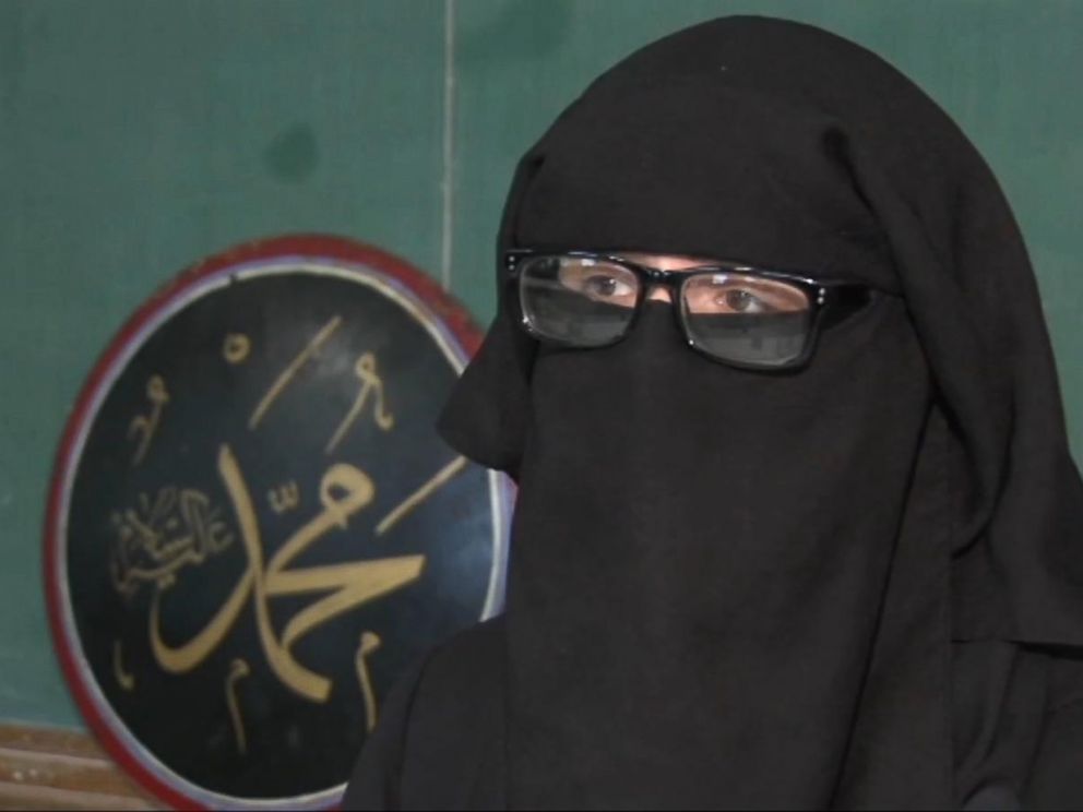 Niqab with sales glasses