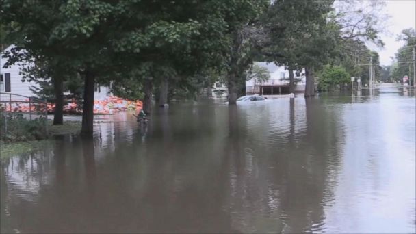 Thousands Evacuated, National Guard Deployed as Iowa Braces for Major ...