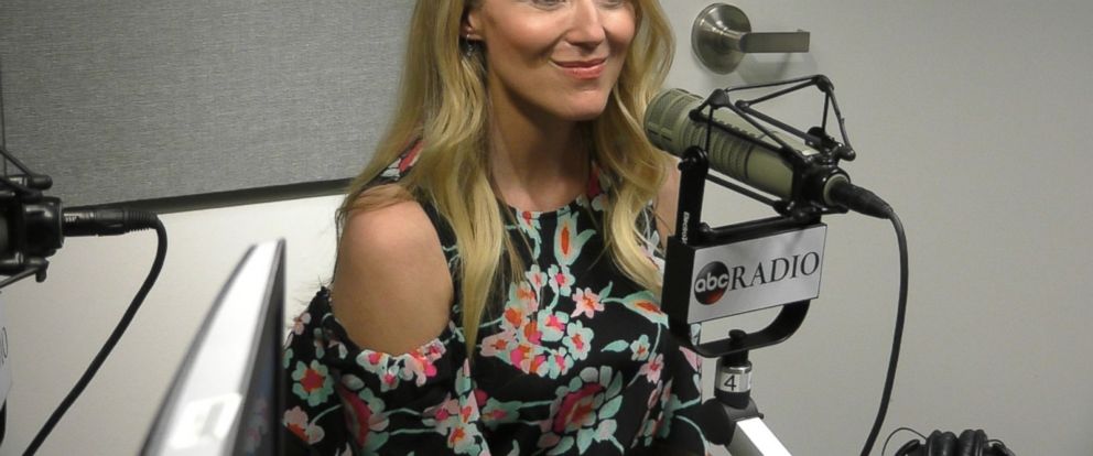 Grammy-Nominated Singer-Songwriter Jewel Opens Up About Her Painful  Past—And What It Took to Heal