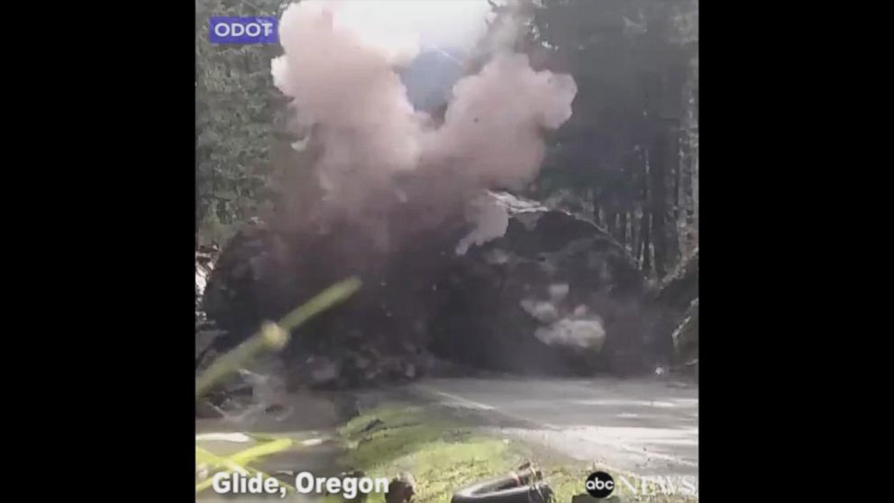 VIDEO:  Authorities blow up boulder that was blocking traffic in Oregon