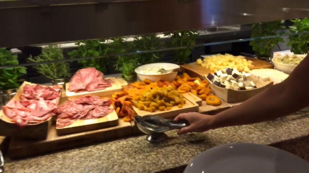 Take a tour of one of Las Vegas' biggest and best buffets - ABC News