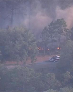 VIDEO: Wildfire forces evacuation of at least 800 homes in central Florida