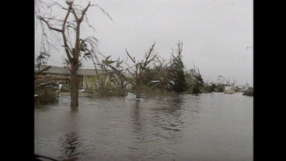 See how Hurricane Andrew destroyed Miami landmarks