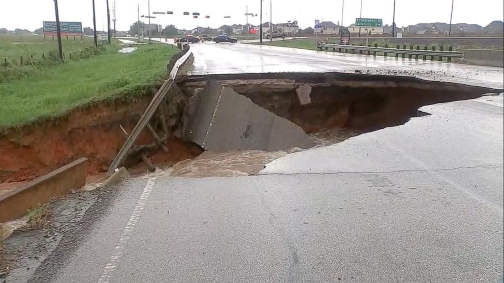 Massive sinkhole opens in Rosenberg, Texas Video ABC News