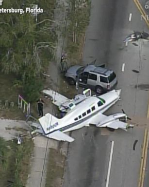 VIDEO: 5 injured after small plane lands on Florida road