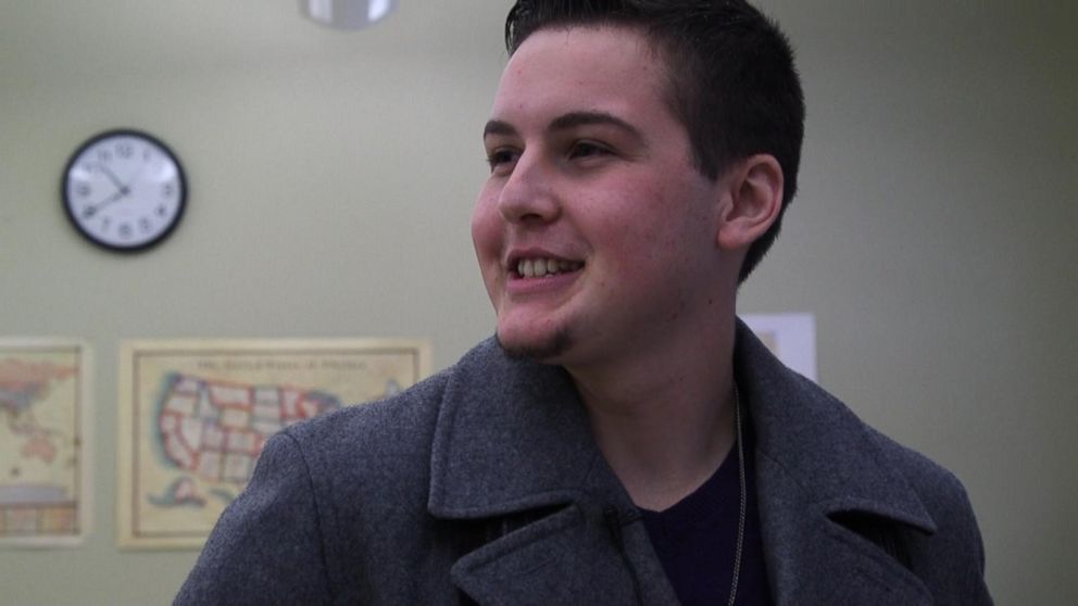 VIDEO: High school student battles his addiction to heroin