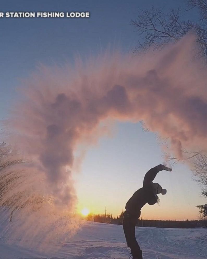 Video People Throw Boiling Water Into Freezing Air To Prove How Cold It Is Abc News