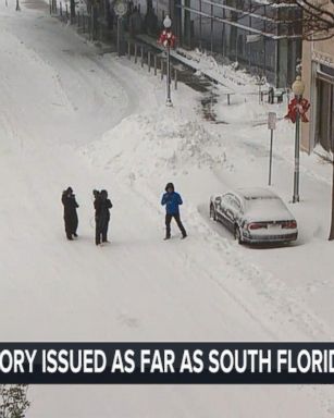 VIDEO:Snowplows struggle to clear snow in Virginia