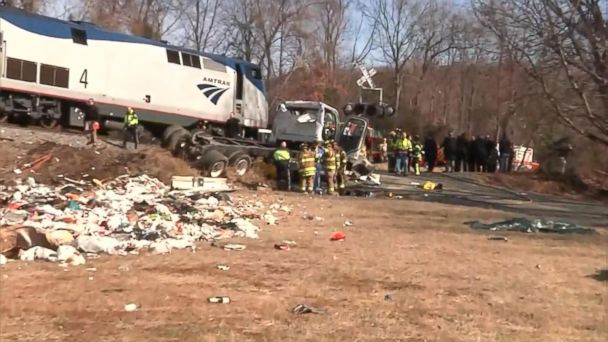 Video Train carrying members of congress involved in accident - ABC News