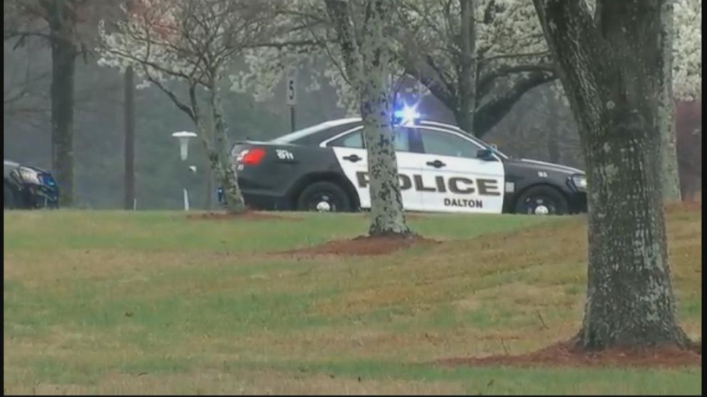 Video Georgia Police Arrest Teacher Barricaded In Classroom - ABC News