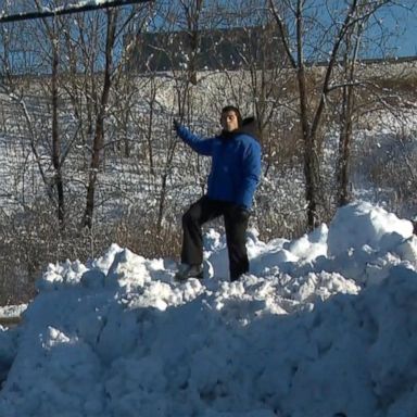 VIDEO: ABC News' Gio Benitez reports from atop a mound of snow in Saddle Brook, New Jersey.