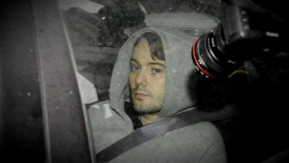 Pharma Bro Martin Shkreli Sentenced To 7 Years After Tearfully Begging For Your Honor S Mercy Abc News