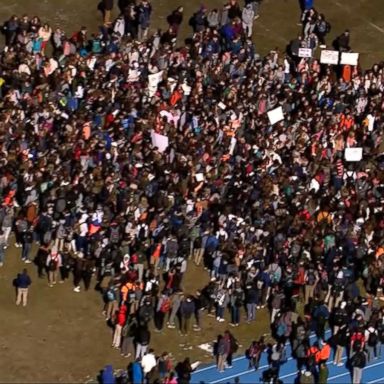 VIDEO: Students brave the cold to walkout for gun reform in Chicago