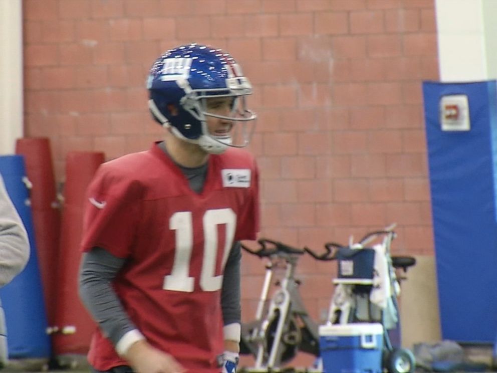 Eli Manning's game-worn memorabilia trial postponed by New Jersey