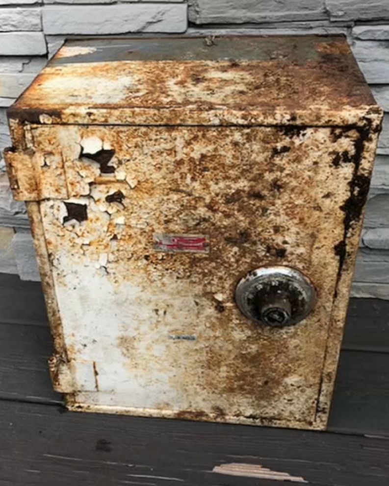 Staten Island man discovers safe in yard 7 years after it was
