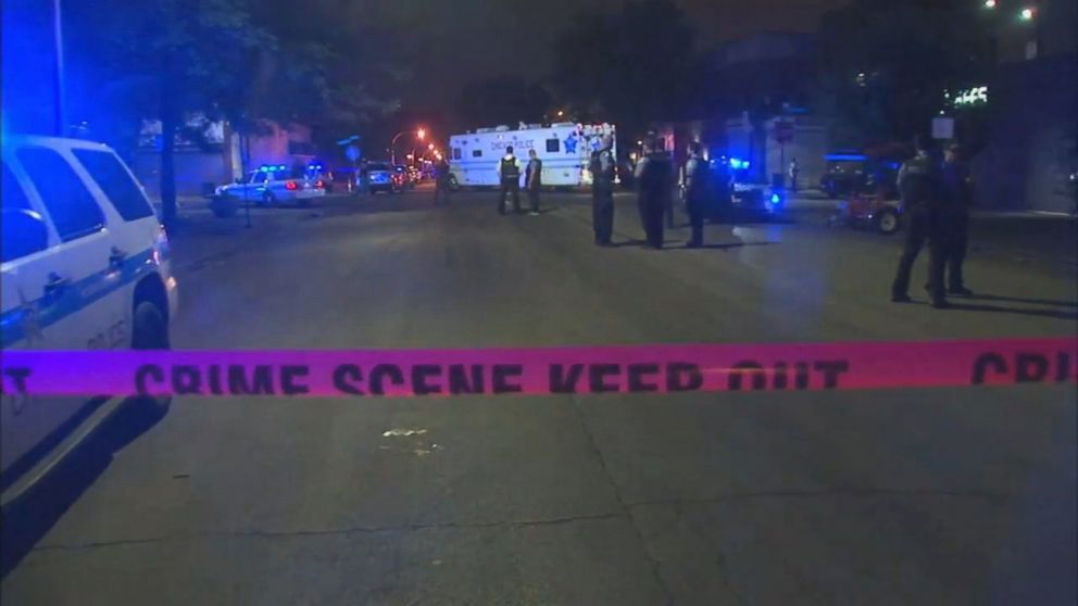 Video Chicago Man Fatally Shot In Back By Officer: Medical Examiner ...