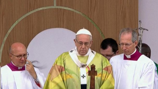 Video Pope Francis Under Fire For Alleged Sexual Abuse