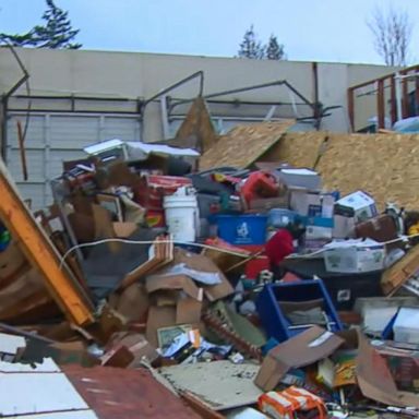 VIDEO: Tornado touches down in Washington state