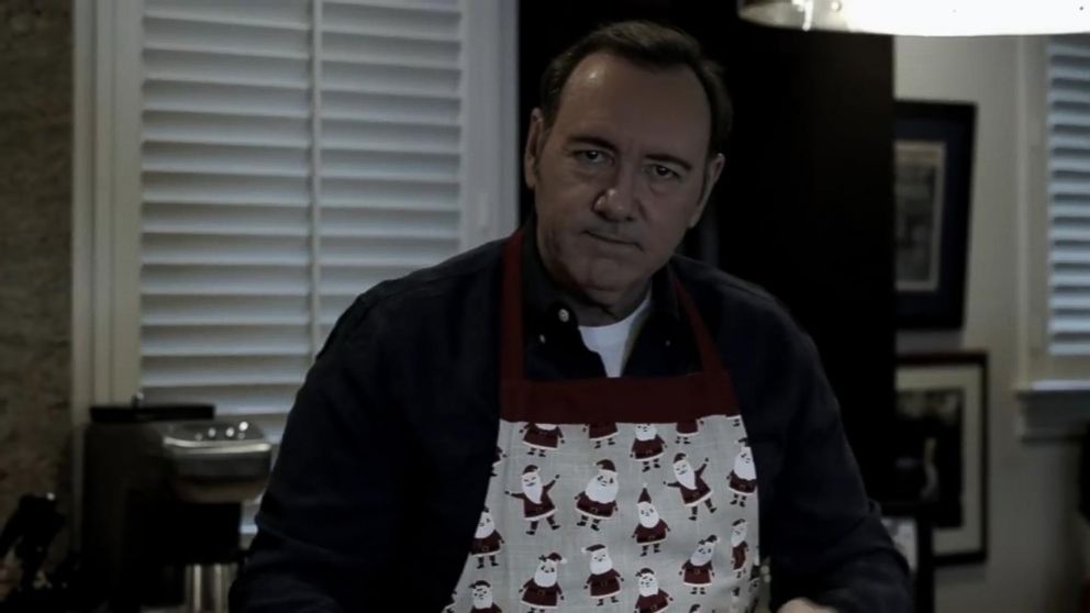 Video Kevin Spacey posts video on twitter same day he's charged with ...