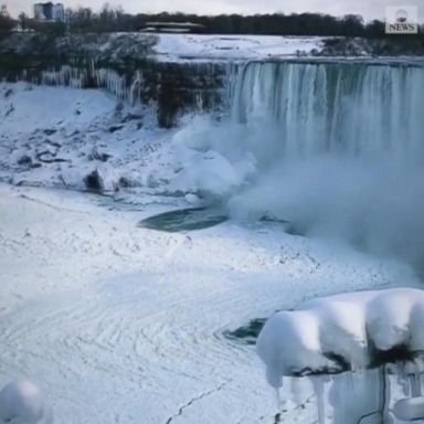 VIDEO: Winter scenery at Niagara Falls wows visitors