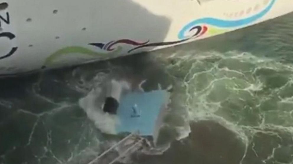 VIDEO: Slow-motion scare for cruise ship passengers as heavy winds pushed the Norwegian Epic into a pair of moorings in Puerto Rico.