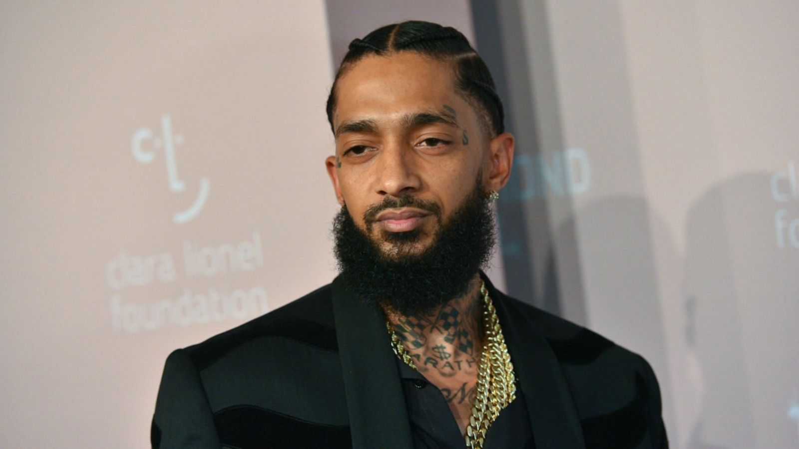 Fans line up for Nipsey Hussle's memorial service