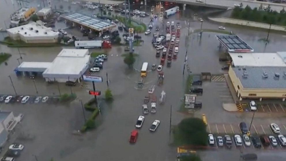 Video Flooding strands students at school overnight - ABC News