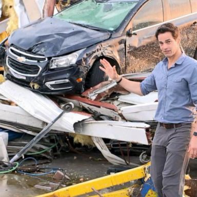 VIDEO: Deadly storms rip through U.S. 