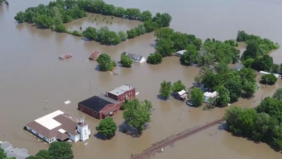 Video Mass flooding causing hardship for nation's farmers - ABC News