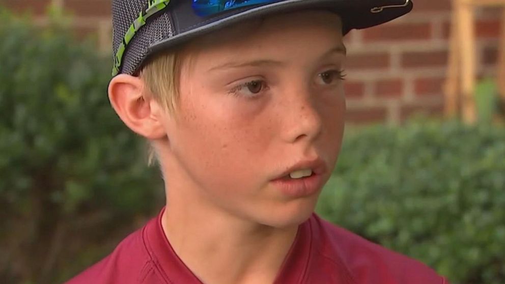 992px x 558px - 11-year-old boy describes moment he struck alleged robber with machete