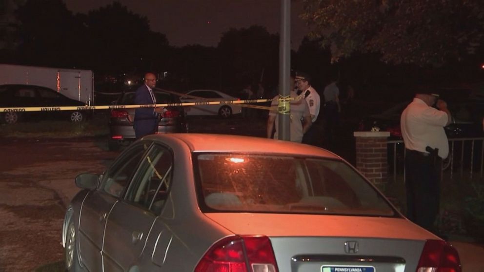 Abc 6 Philly >> 1 Dead 5 Others Shot At Graduation Party In Philadelphia Abc News Abc 6 Philly >> 1 Dead 5 Others Shot At Graduation Party In Philadelphia Abc News