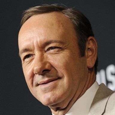 VIDEO: Kevin Spacey's accuser takes the stand