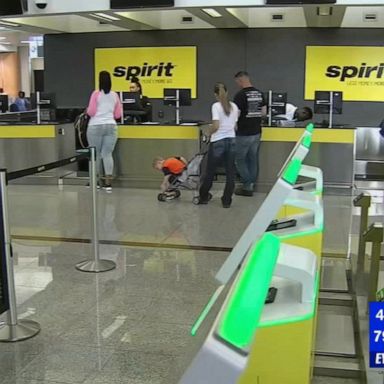 2-year-old injured during ride on airport conveyor belt