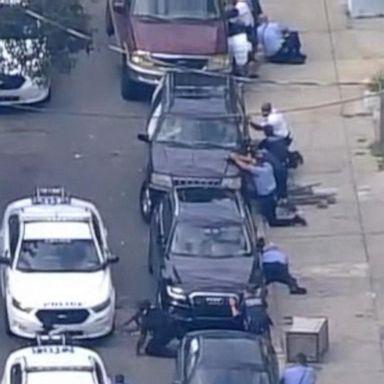 VIDEO: Gunman in Philadelphia shootout surrenders after standoff with police