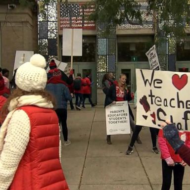 VIDEO: Chicago school teachers on strike