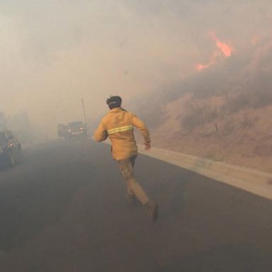 VIDEO: Firefighters battle blaze near Reagan National Library