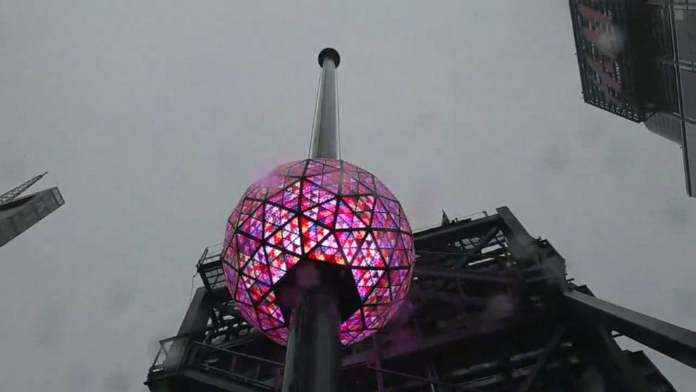 Where to go to see the ball drop in nyc Prepping For The Nyc Ball Drop Video Abc News