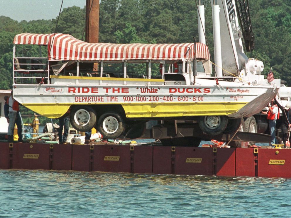 PHOTO: The amphibious tourist boat "Miss Majestic" that sank, May 1, 1999 in Lake Hamilton near Hot Springs, Ark., leaving 13 dead, is hoisted by a crane out of the lake, May 9, 1999.