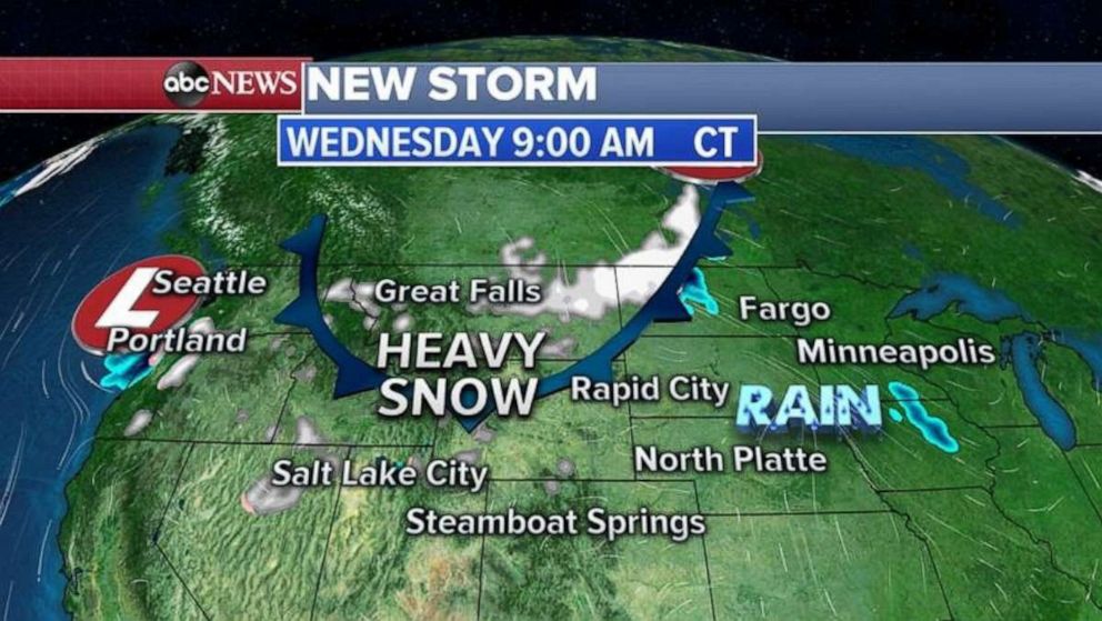PHOTO: Our attention now turns to the West where a storm system and a cold front will be moving from the Pacific Northwest into the Upper Midwest with heavy April snow.