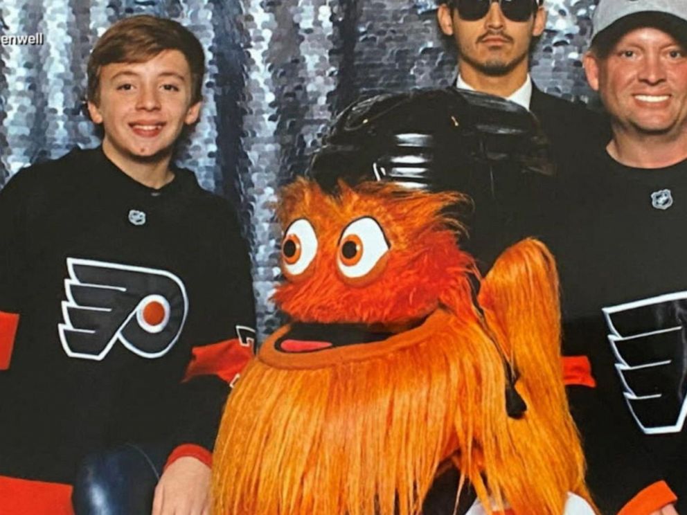 No evidence Flyers mascot Gritty hit 13-year-old in the back, police say