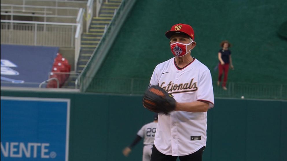 On baseball's opening day, amid pandemic, Fauci throws 1st pitch for  Washington Nationals - ABC News