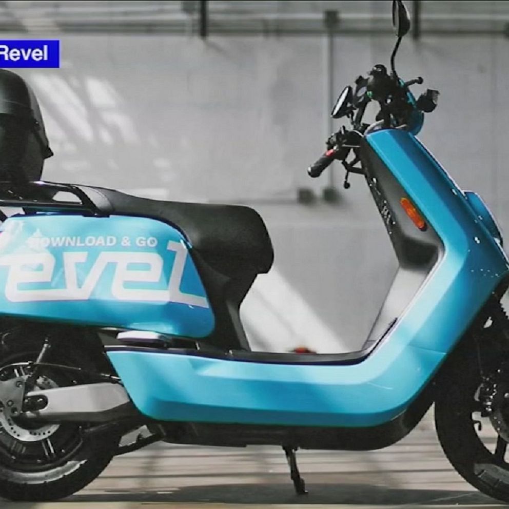 Revel suspends its electric moped service in NYC after two people are  killed - The Verge